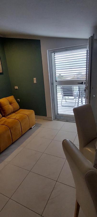 Apartmani Fran Vir Buitenkant foto