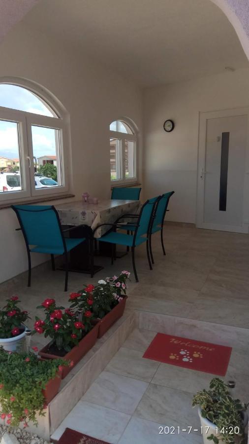 Apartmani Fran Vir Buitenkant foto