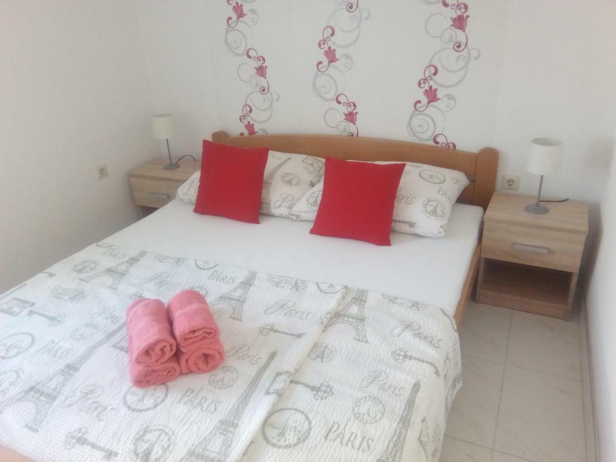 Apartmani Fran Vir Buitenkant foto