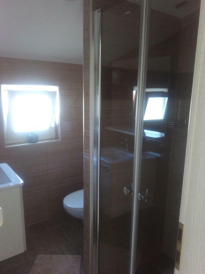 Apartmani Fran Vir Buitenkant foto